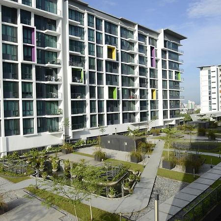8Pax Cozy Home Stay Jazz Suites 1 Vivacity Kuching Sarawak 3Br 외부 사진
