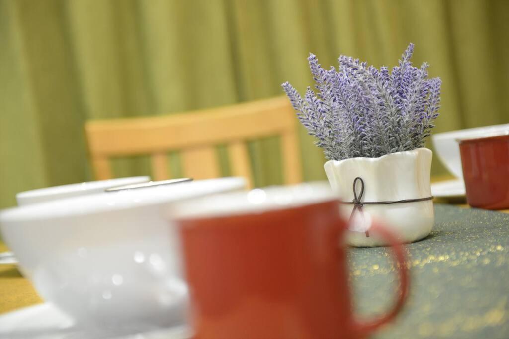 8Pax Cozy Home Stay Jazz Suites 1 Vivacity Kuching Sarawak 3Br 외부 사진
